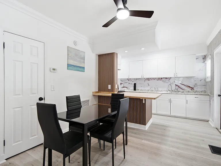 3214 W Santiago St #1 — Photo 10