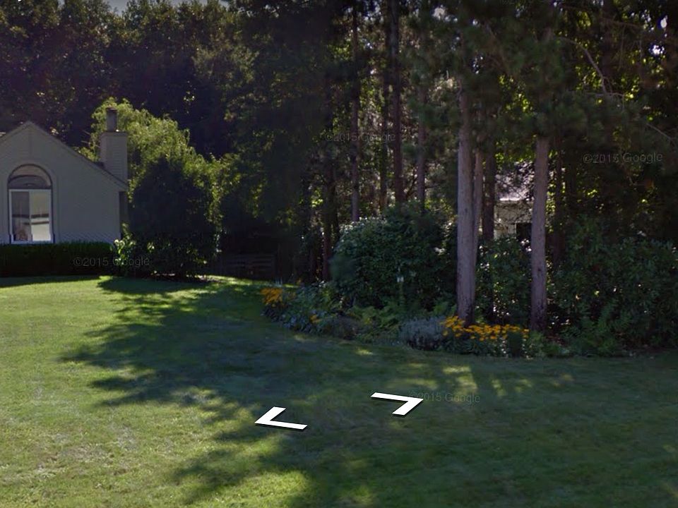 2nd image of 55 Armstrong Rd