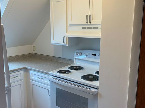 5th image of 31 Barre St #9