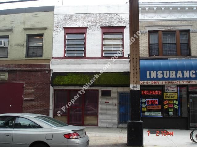 1st image of 10518 Jamaica Ave