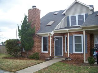 423 Brisa Dr, Chesapeake, VA 23322