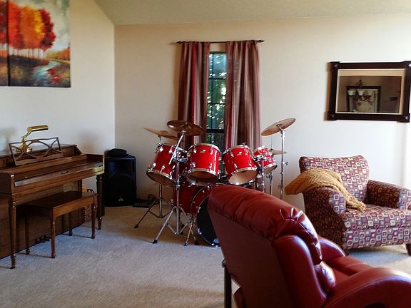 4th image of 957 Heritage Creek Dr