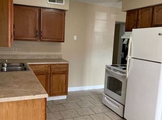 295/297 Chris Dr., Columbia, MO 65203