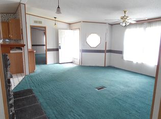 125 Firefly Dr, Pembroke, VA 24136