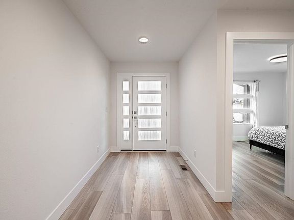 4th image of 7180 S Parkridge Blvd