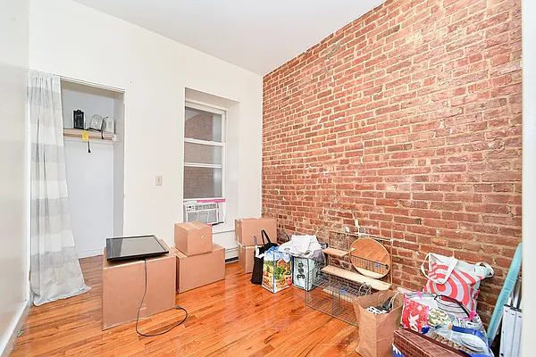 Rented by Living New York | media 33