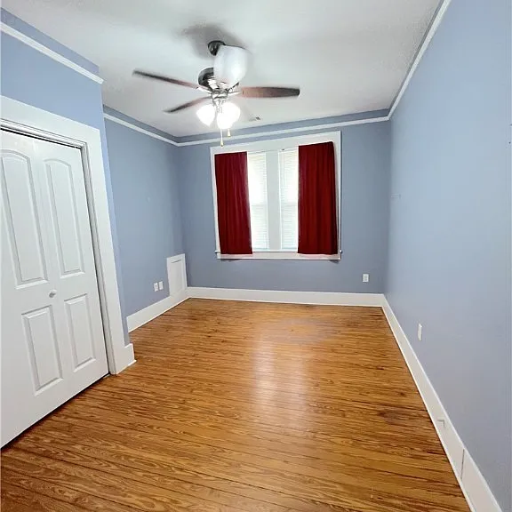 19 W 50th St #19 — Photo 13