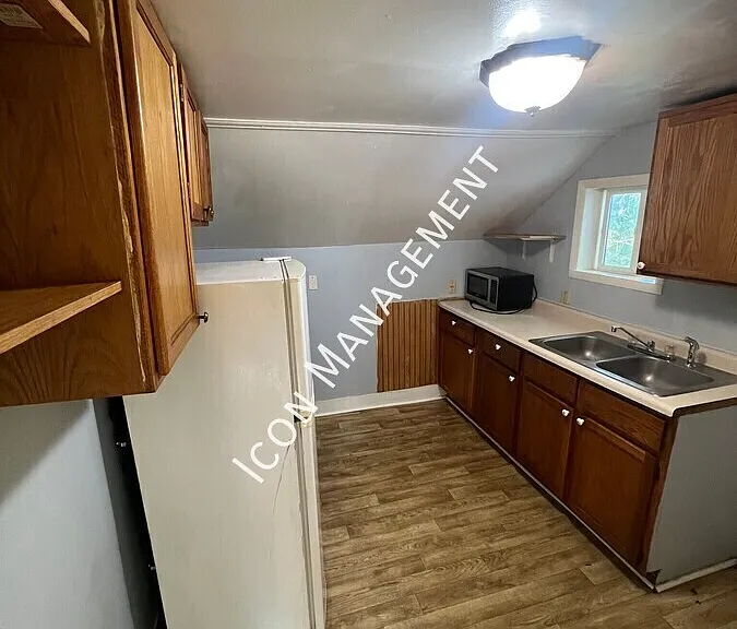 132 Reed Ave #3 — Photo 6