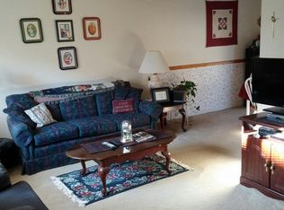 171 Hague Blvd #B, Glenmont, NY 12077