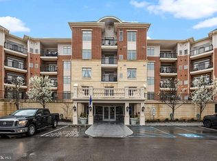 333 Carson Ter #333, Huntingdon Valley, PA 19006