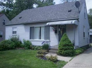 744 S Chocolay Ave, Clawson, MI