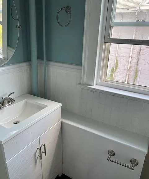 27 Spring St #2 — Photo 8