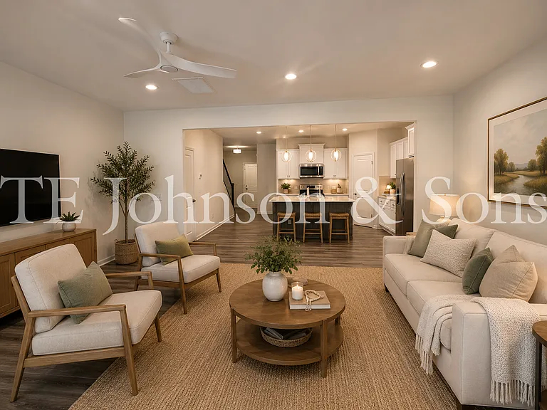 223 Latrobe Ln — Photo 13