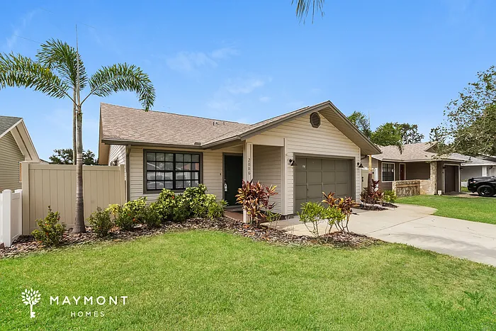 2 bed, 1.0 bath, 1005 sqft, $1,995 — Photo 3