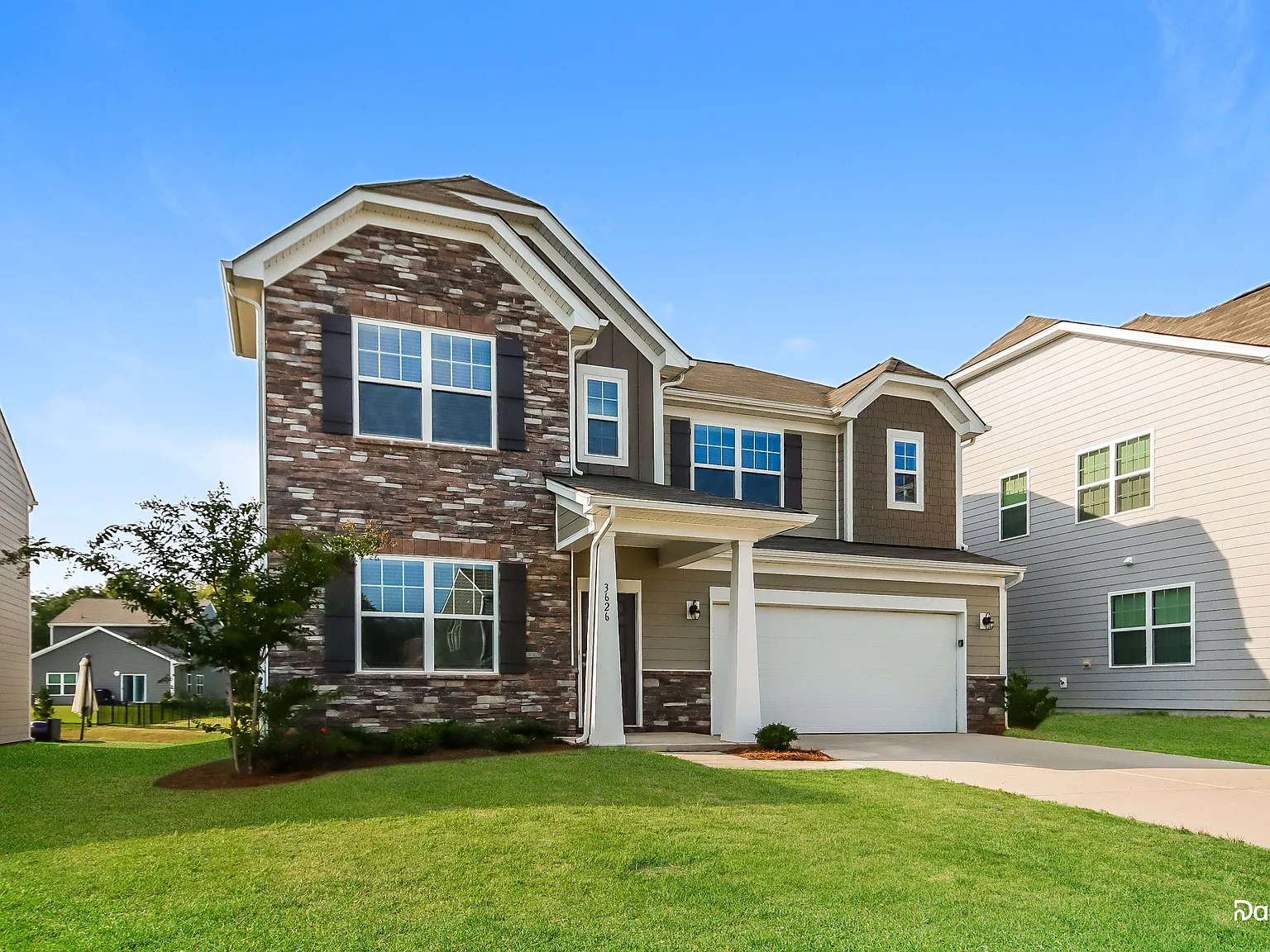 5 bed, 3.0 bath, 2903 sqft, $2,635 — Photo 3