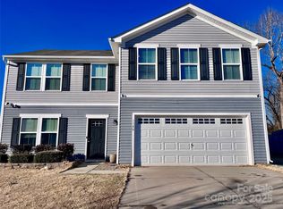 1148 Tangle Ridge Dr SE, Concord, NC 28025