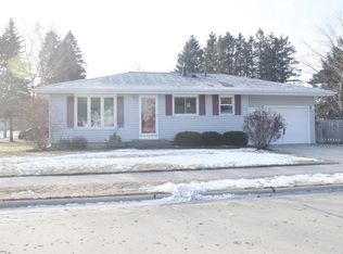 2303 42nd St, Two Rivers, WI 54241