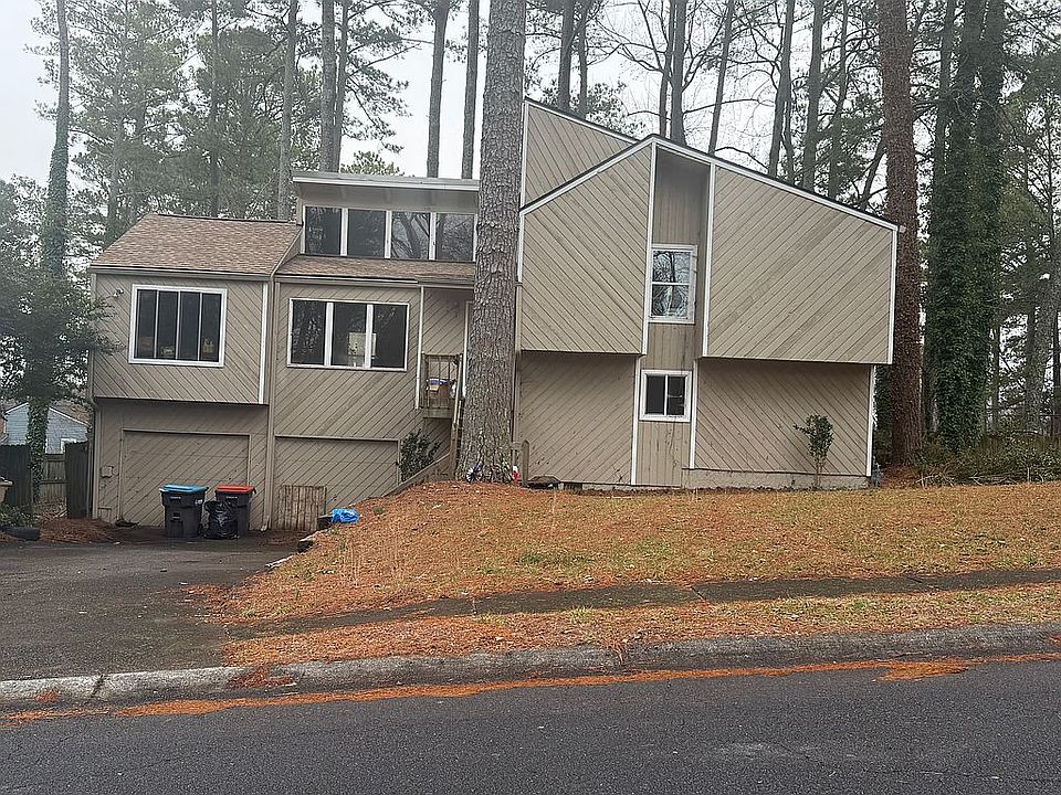 1st image of 3920 Fairington Dr
