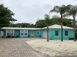 2204 S Daytona Ave, Flagler Beach, FL 32136