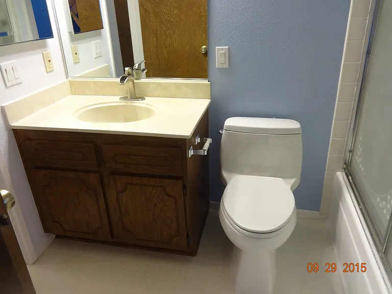 7818 Hampton Ln — Photo 15