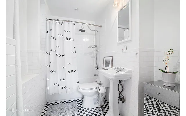 Sold by Douglas Elliman | media 25