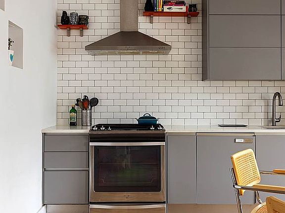 4th image of 3 Ridgewood Pl #2