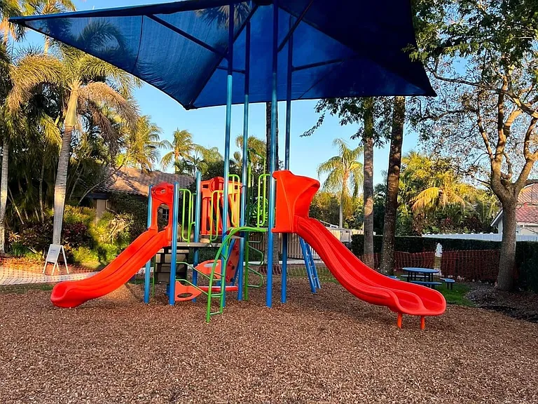 11077 Longboat Dr — Photo 13