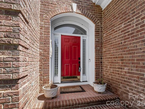 4th image of 11511 Essex Fells Dr