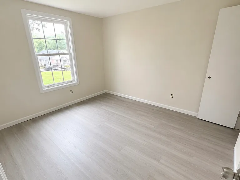 267 Branford Rd #201 — Photo 5