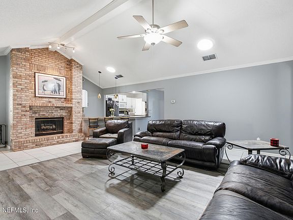 4th image of 12605 BRADY PLACE Boulevard