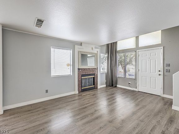 5th image of 4029 Castle Cove Dr