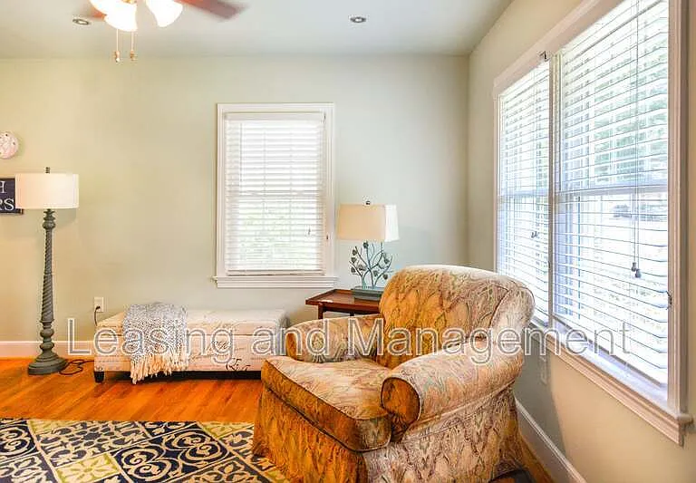743 Magnolia Rd — Photo 5