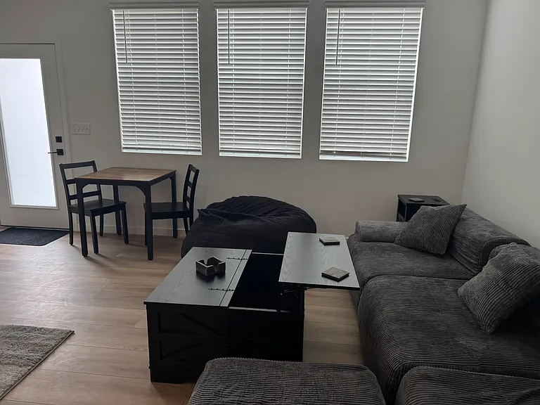 764 Nob Hill Ln — Photo 41