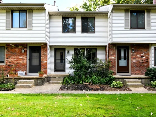 10125 Driftwood Cv APT B, Aurora, OH 44202