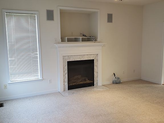 3rd image of 7460 Mook Ct