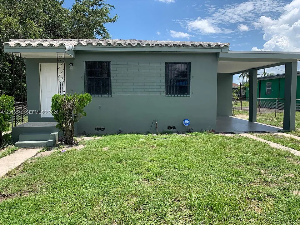 1770 NW 84th St