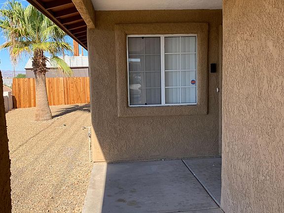 5th image of 2215 Bombay Dr