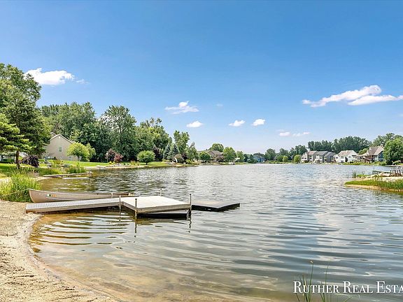 5th image of 4015 Antigo Ct SW