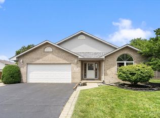 656 Sedge Meadow Ct, Romeoville, IL 60446