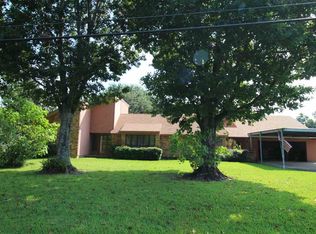 1301 Irving St, Orange, TX 77630