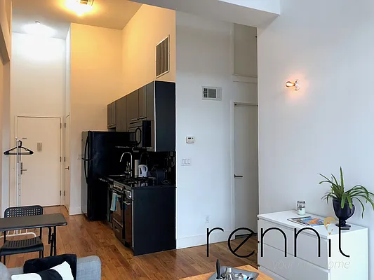 Rented by Rennit Inc. | media 22