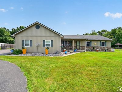 9858 Douglas Rd, Temperance, MI, 48182