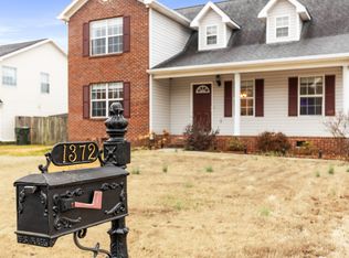 1372 Chase Meadows Cir, Hixson, TN 37343