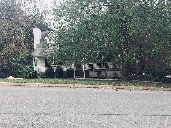 2nd image of 10120 Rolling Wind Dr