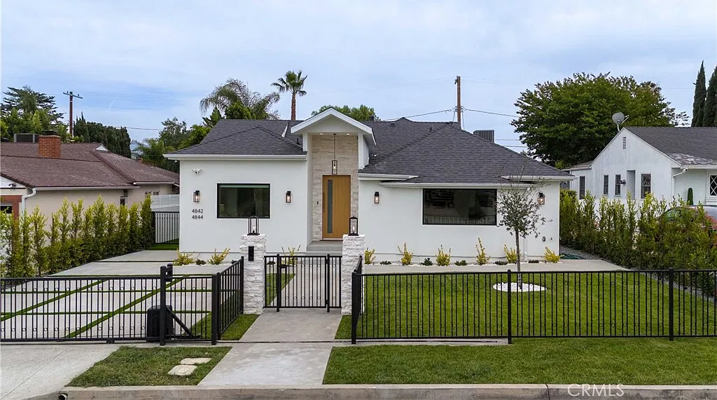 5 bed, 3800 sqft, $16,000 — Photo 2