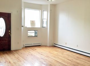 288 Cornelia St #1, Brooklyn, NY 11221