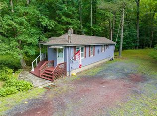 109 Paupaunoming St, Saylorsburg, PA 18353