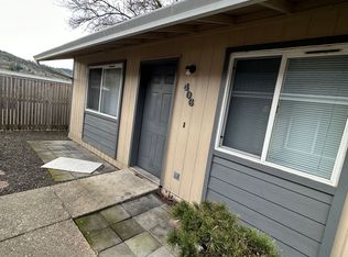 396 NE Miguel St, Roseburg, OR 97470