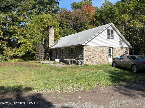 2745 Mountain Rd, Stroudsburg, PA 18360