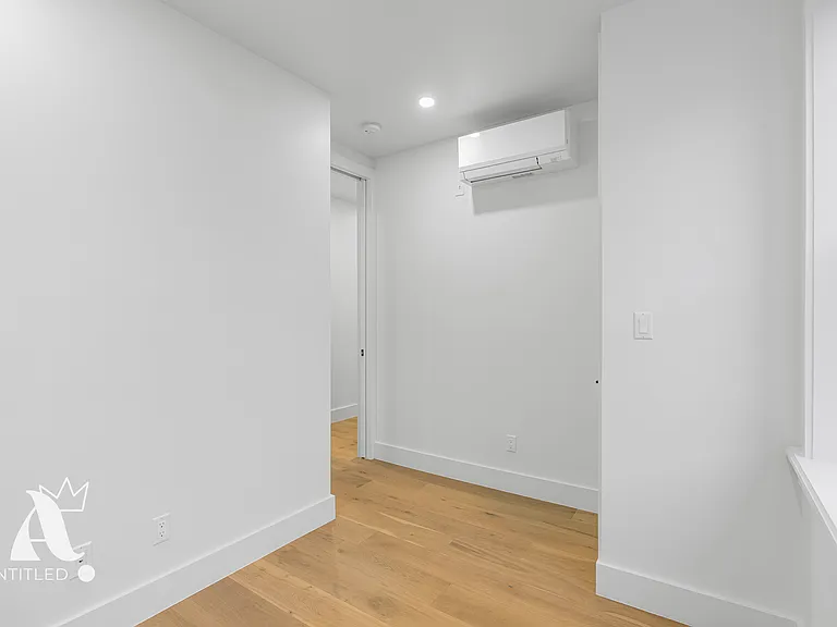 66 Avenue A #2A — Photo 9